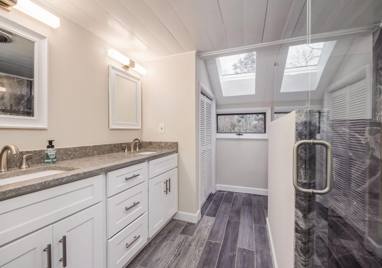 2 Bedroom Newly Renovated Waterfront Home; 10 Min From Mgm & The Gaylord Fort Washington Bagian luar foto