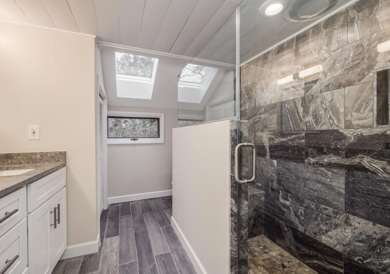 2 Bedroom Newly Renovated Waterfront Home; 10 Min From Mgm & The Gaylord Fort Washington Bagian luar foto